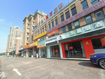 3381嘉兴万达附近书香雅园门口360平旺铺出租